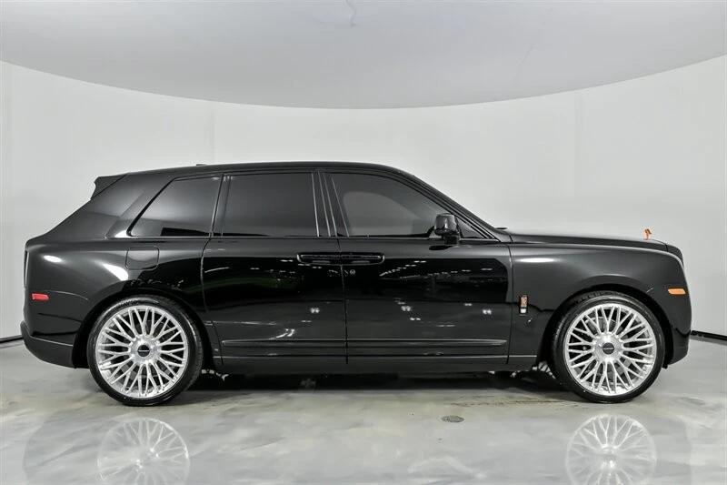 2022 Rolls-Royce Cullinan - Image 14 of 31
