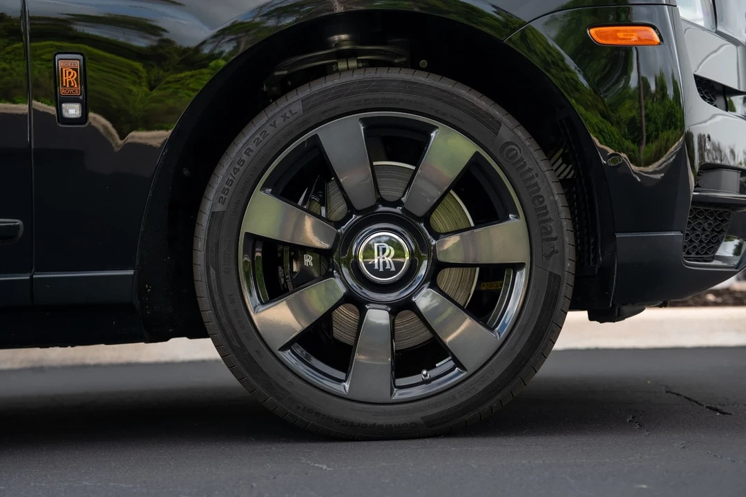 2022 Rolls-Royce Cullinan - Image 10 of 12