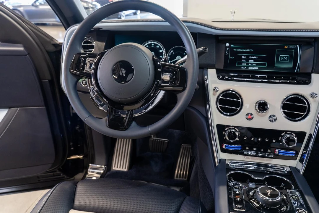 2022 Rolls-Royce Cullinan - Image 4 of 21