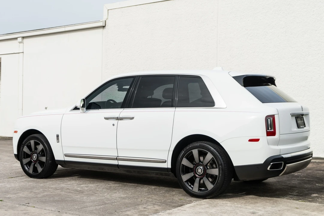 2022 Rolls-Royce Cullinan - Image 4 of 31