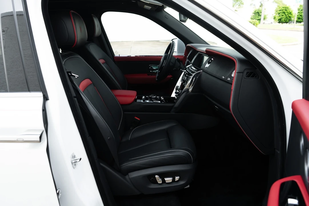 2022 Rolls-Royce Cullinan - Image 17 of 31