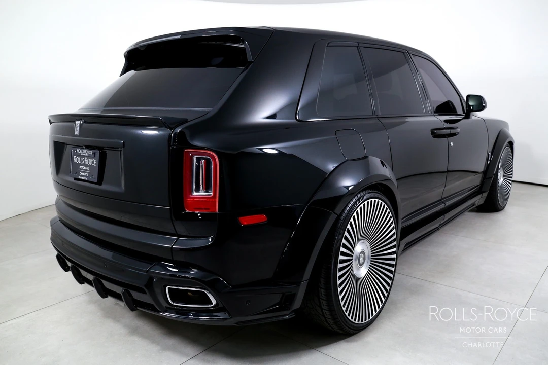 2022 Rolls-Royce Cullinan - Image 2 of 12