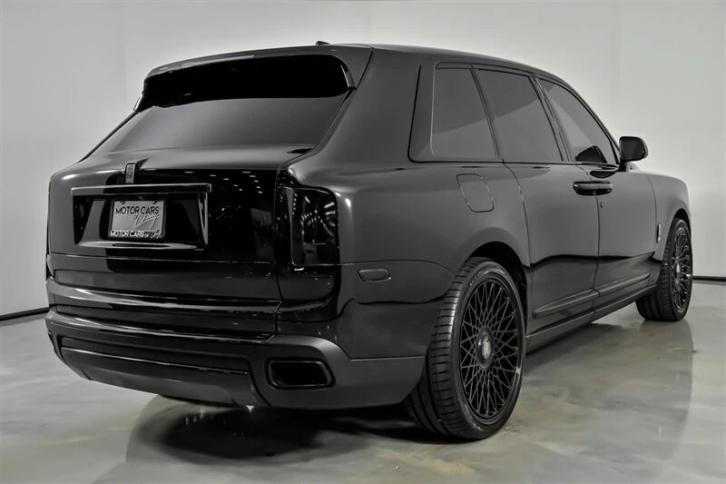 2022 Rolls-Royce Cullinan - Image 12 of 21