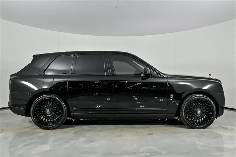 2022 Rolls-Royce Cullinan - Image 14 of 21
