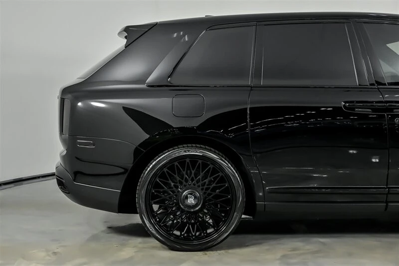 2022 Rolls-Royce Cullinan - Image 13 of 21