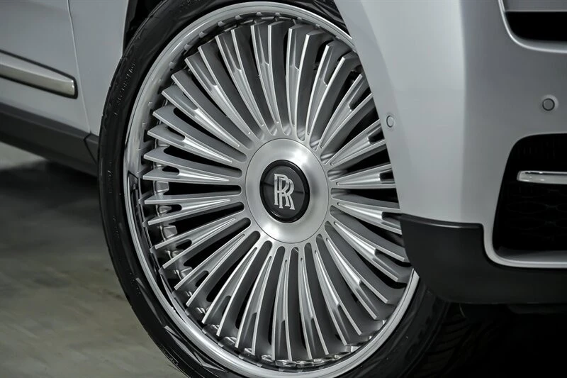 2022 Rolls-Royce Cullinan - Image 4 of 31