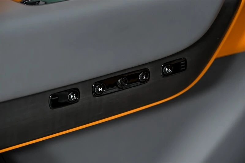 2022 Rolls-Royce Cullinan - Image 15 of 31