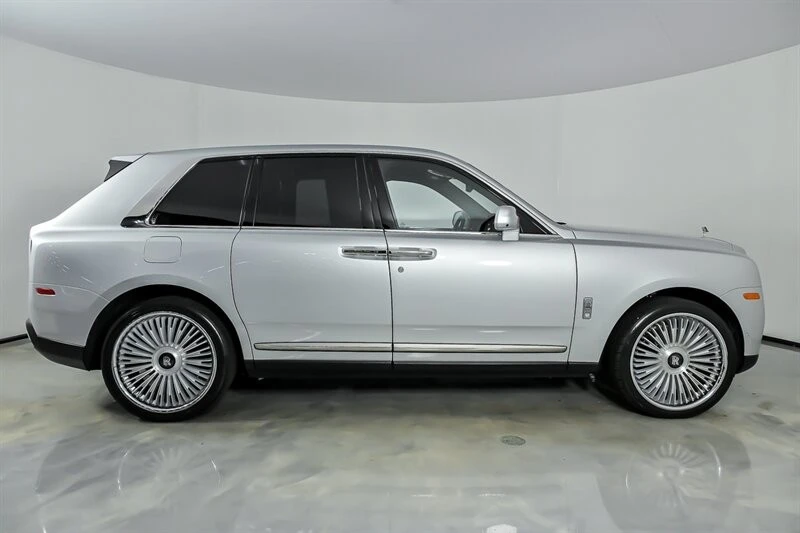 2022 Rolls-Royce Cullinan - Image 11 of 31