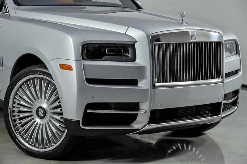 2022 Rolls-Royce Cullinan - Image 3 of 31