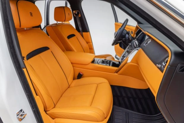 2022 Rolls-Royce Cullinan - Image 4 of 7