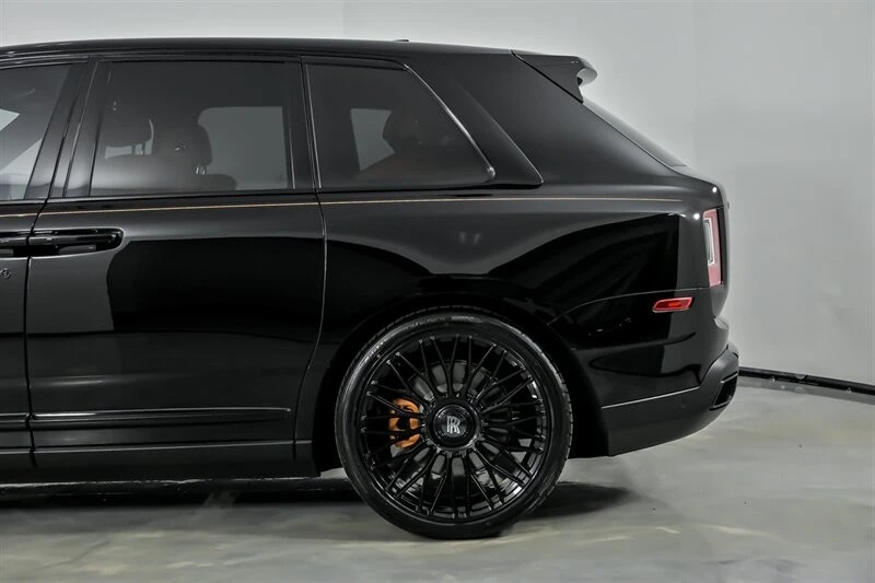2022 Rolls-Royce Cullinan - Image 9 of 21