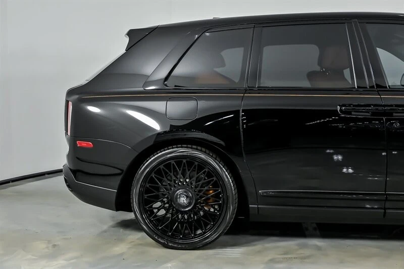 2022 Rolls-Royce Cullinan - Image 13 of 31