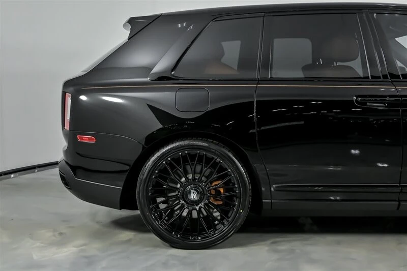 2022 Rolls-Royce Cullinan - Image 13 of 21