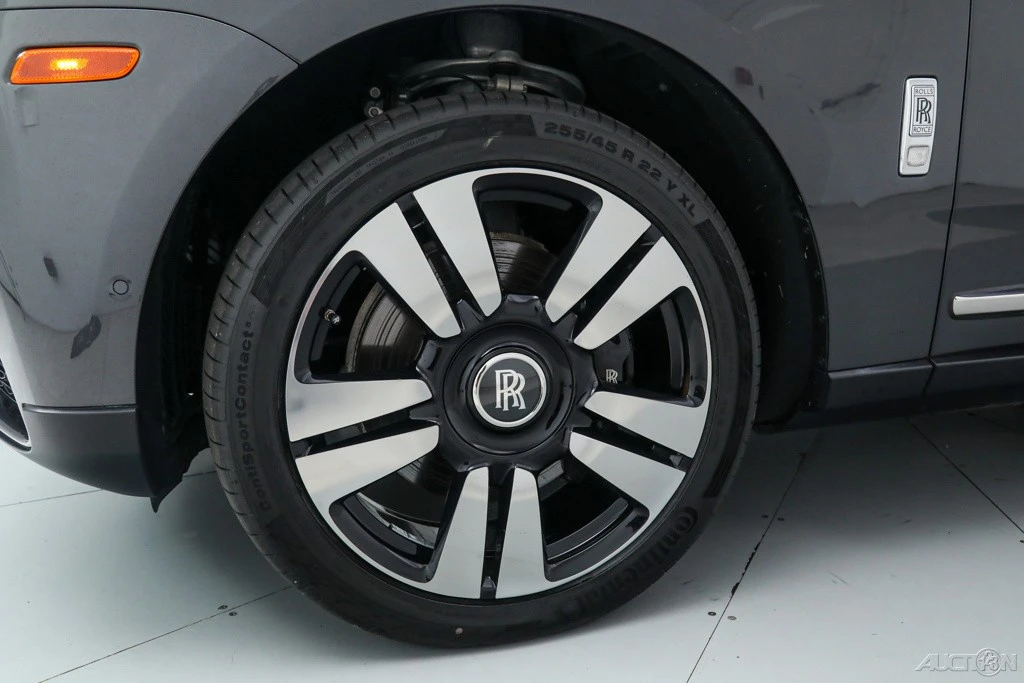 2022 Rolls-Royce Cullinan - Image 14 of 21
