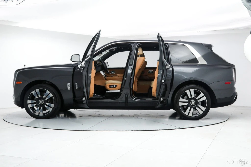 2022 Rolls-Royce Cullinan - Image 3 of 21