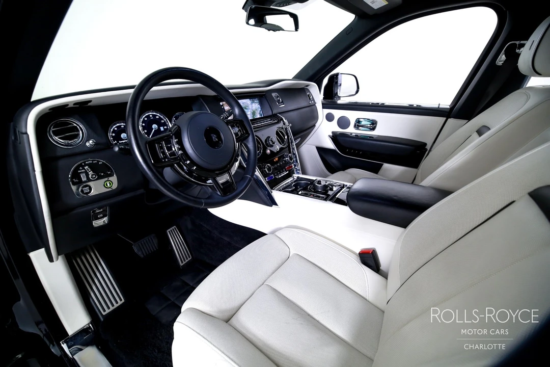 2022 Rolls-Royce Cullinan - Image 4 of 12