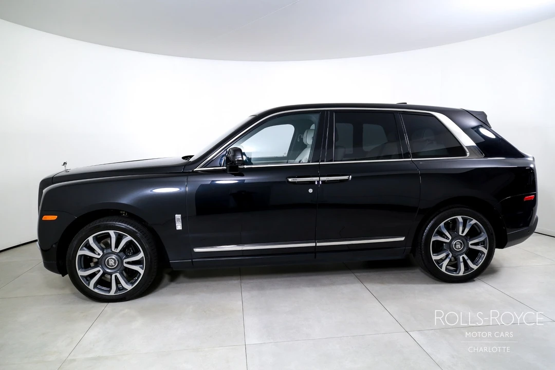 2022 Rolls-Royce Cullinan - Image 3 of 12