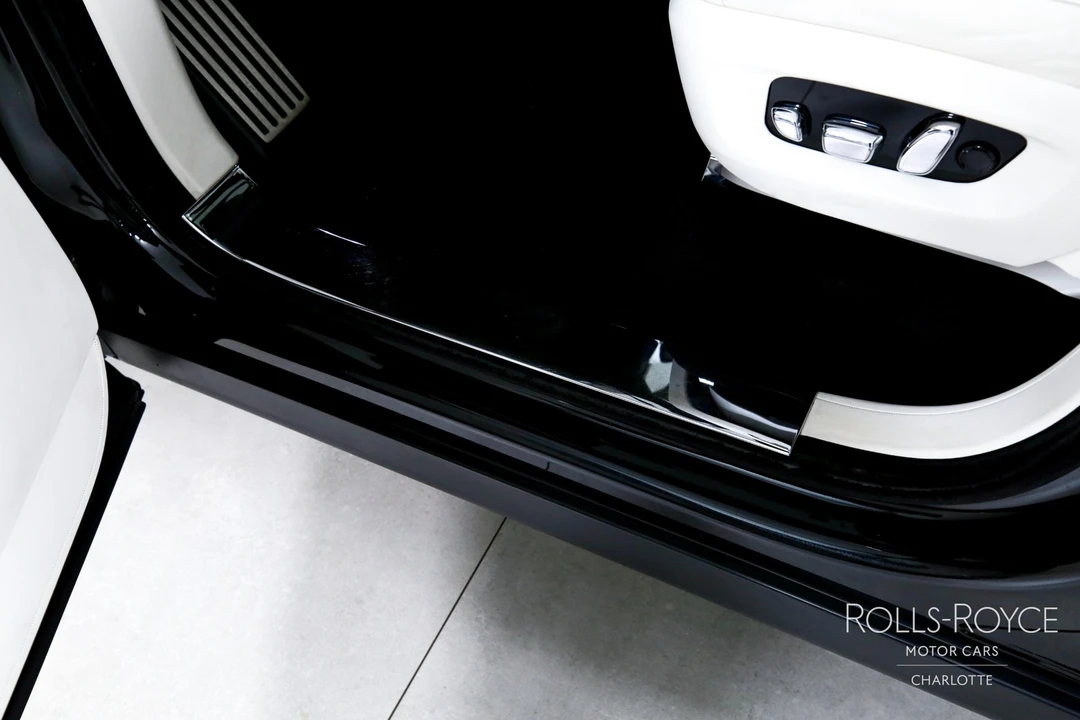 2022 Rolls-Royce Cullinan - Image 16 of 21
