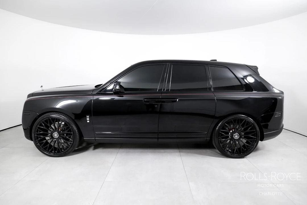 2022 Rolls-Royce Cullinan - Image 6 of 12