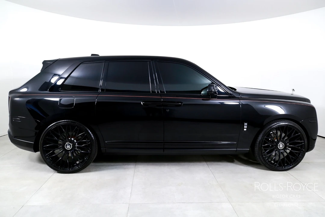 2022 Rolls-Royce Cullinan - Image 10 of 21