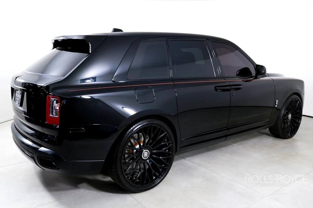 2022 Rolls-Royce Cullinan - Image 2 of 12