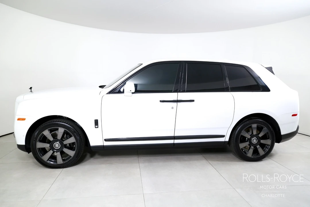 2022 Rolls-Royce Cullinan - Image 3 of 21