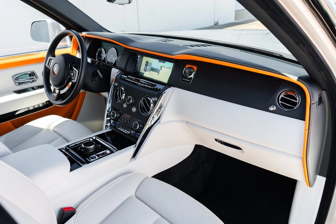 2022 Rolls-Royce Cullinan - Image 16 of 31
