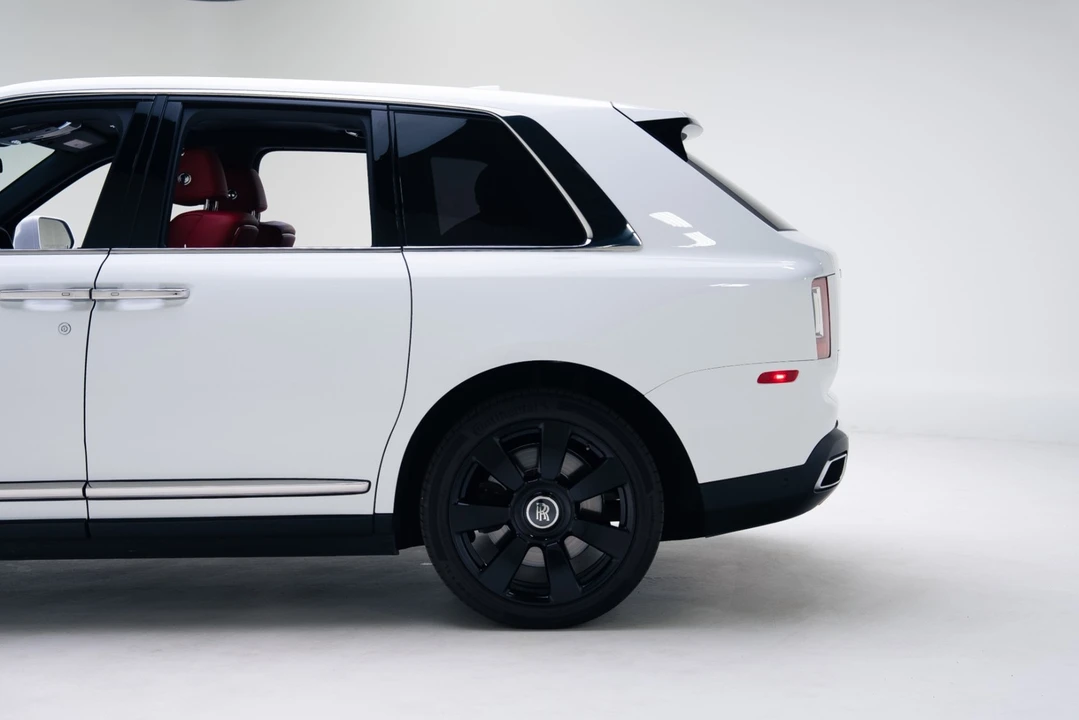 2022 Rolls-Royce Cullinan - Image 16 of 21