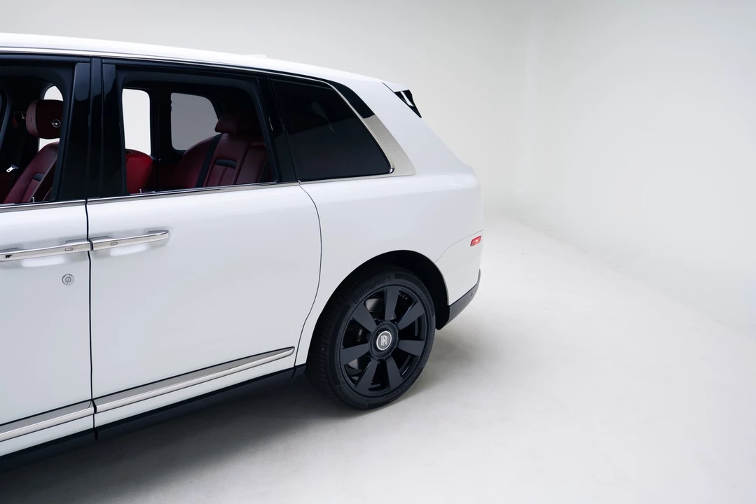 2022 Rolls-Royce Cullinan - Image 18 of 21