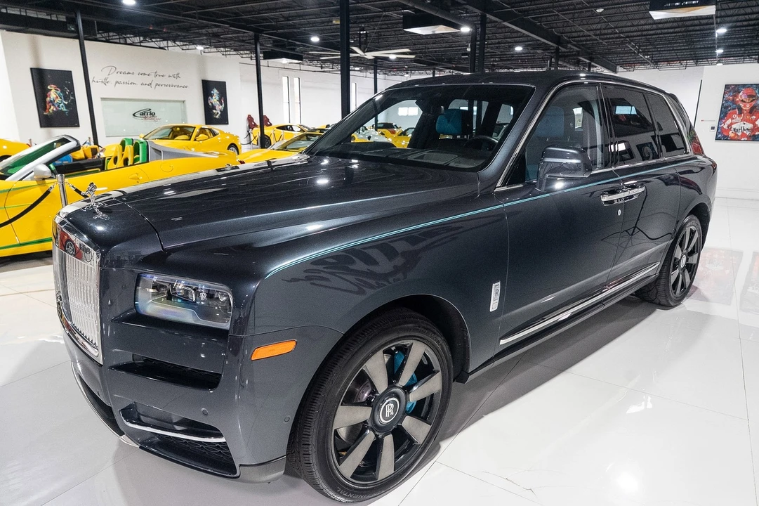 2022 Rolls-Royce Cullinan - Image 3 of 31