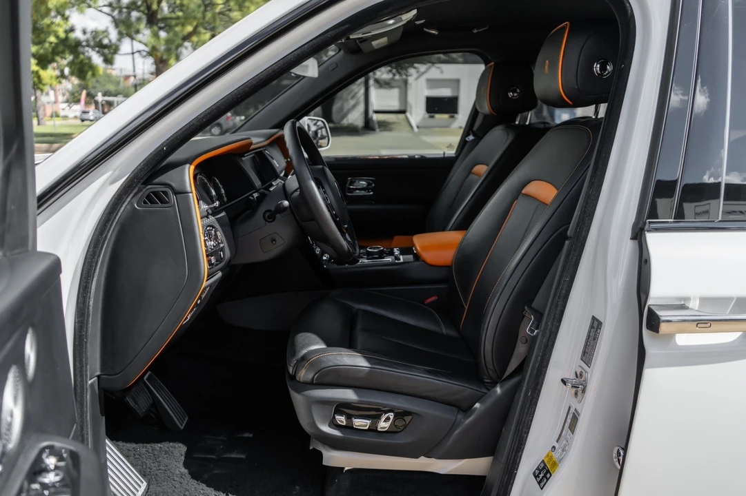 2022 Rolls-Royce Cullinan - Image 5 of 31