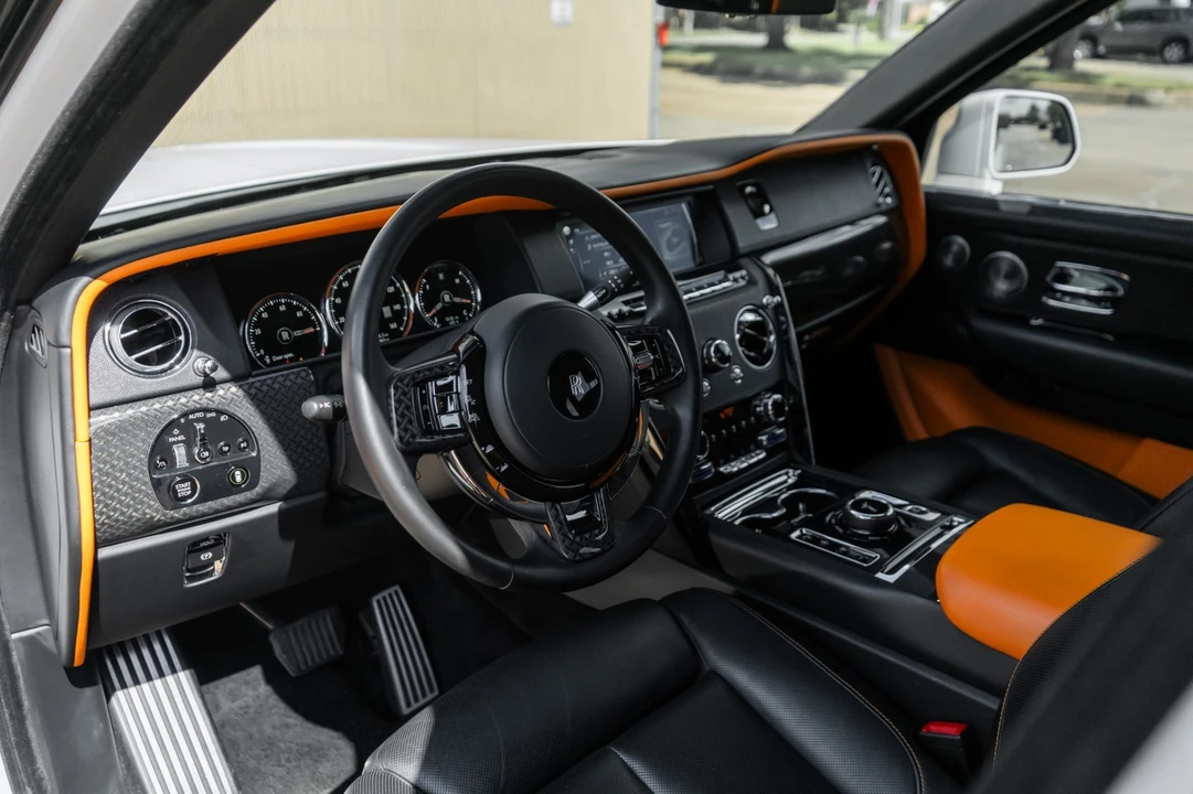 2022 Rolls-Royce Cullinan - Image 4 of 31