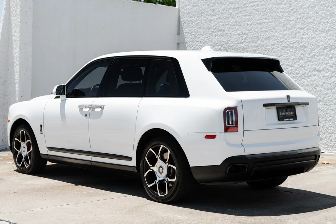 2022 Rolls-Royce Cullinan - Image 2 of 31