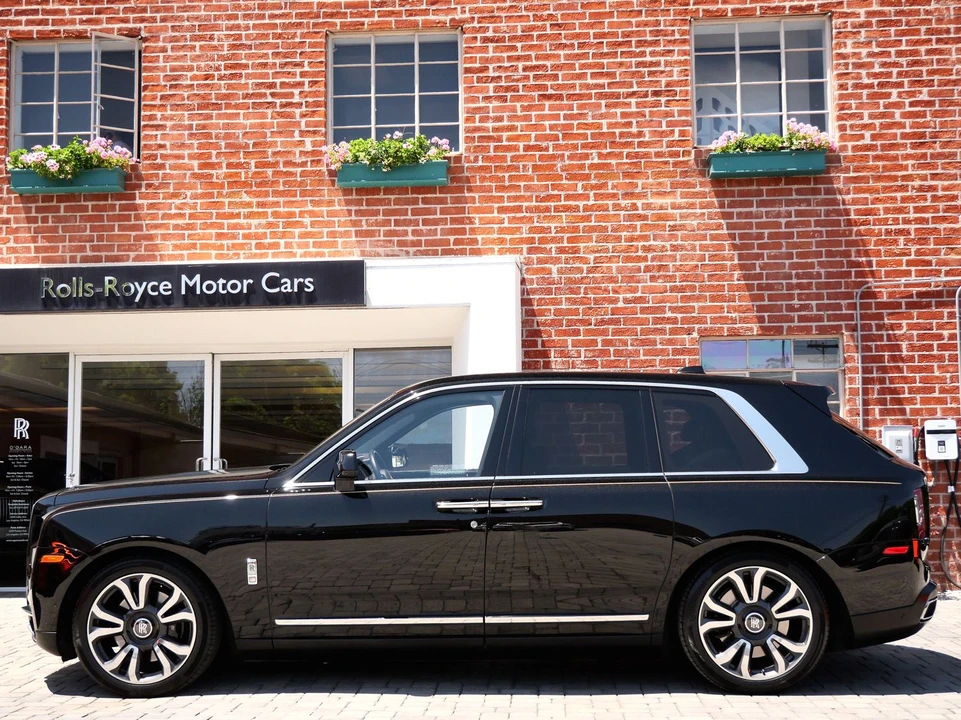 2022 Rolls-Royce Cullinan - Image 3 of 31
