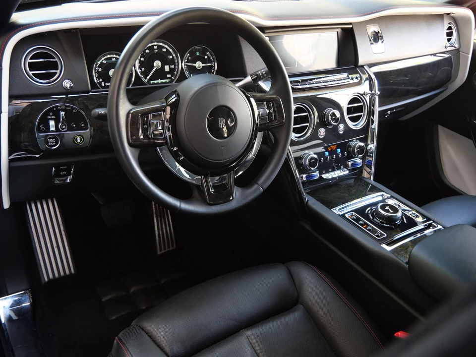 2022 Rolls-Royce Cullinan - Image 17 of 31