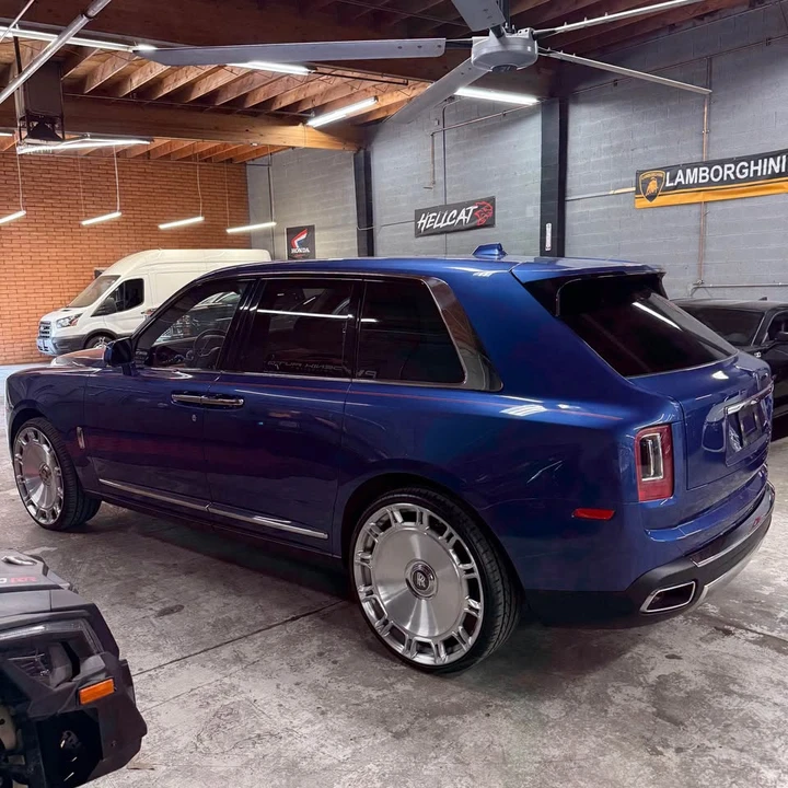 2022 Rolls-Royce Cullinan - Image 6 of 20