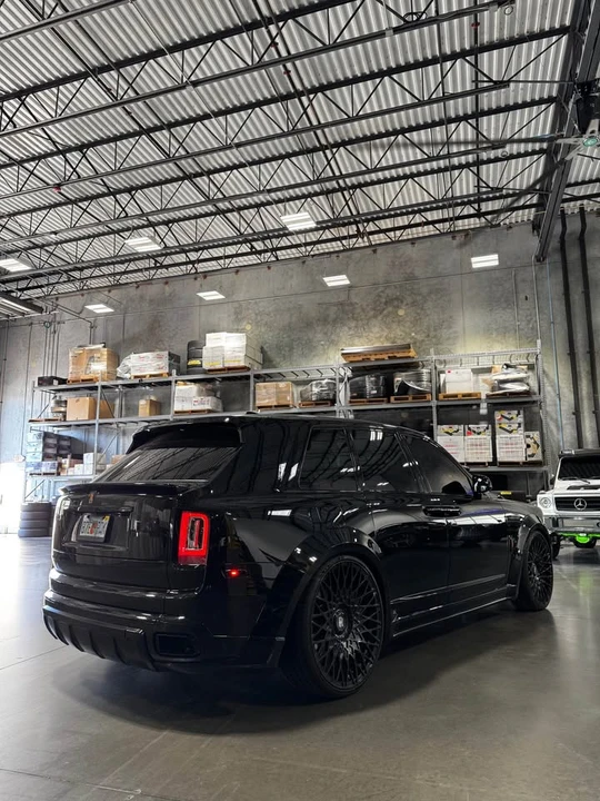 2022 Rolls-Royce Cullinan - Image 4 of 9