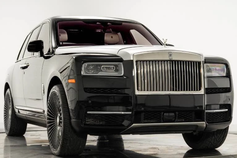 2022 Rolls-Royce Cullinan - Image 2 of 13