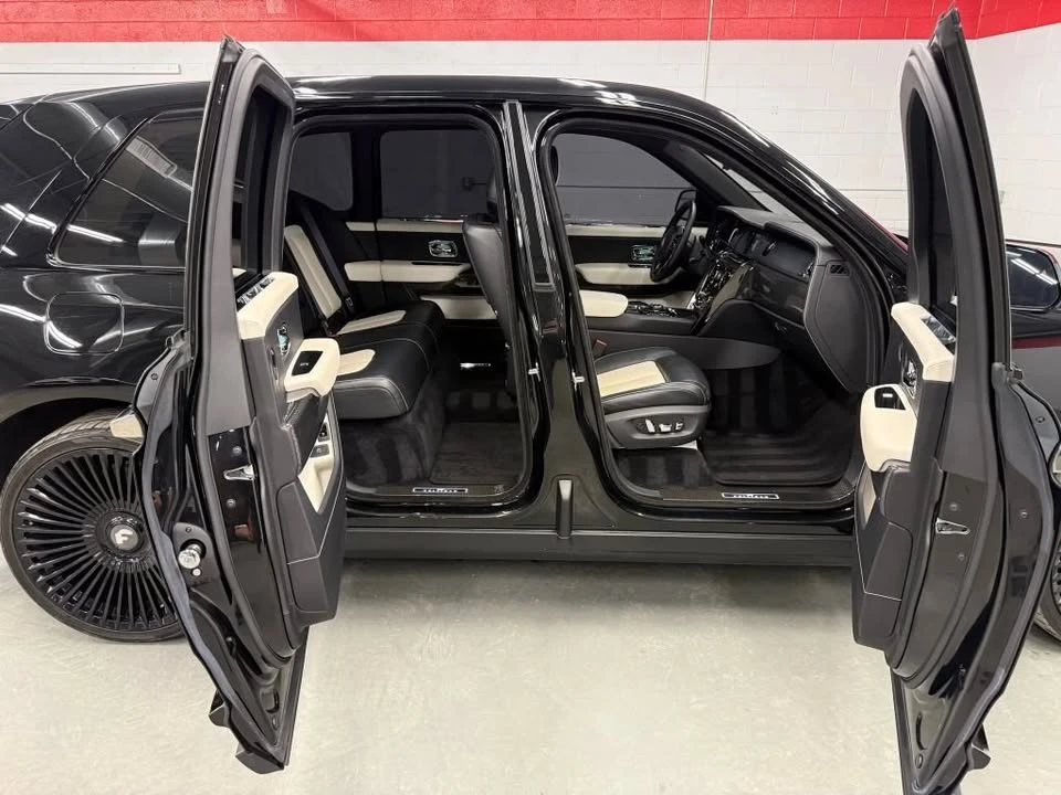 2022 Rolls-Royce Cullinan - Image 11 of 20
