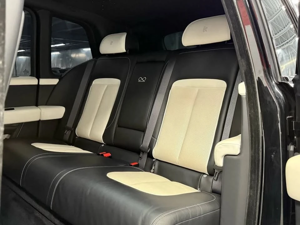 2022 Rolls-Royce Cullinan - Image 8 of 20