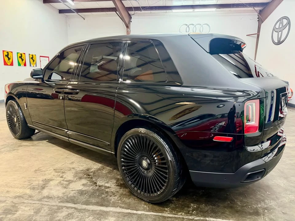 2022 Rolls-Royce Cullinan - Image 4 of 11