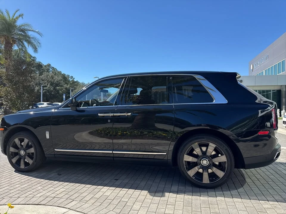 2022 Rolls-Royce Cullinan - Image 4 of 16