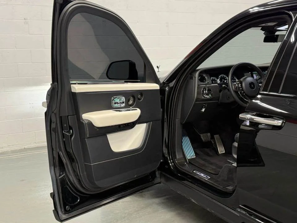 2022 Rolls-Royce - Image 5 of 16