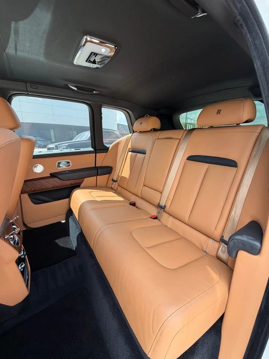 2022 Rolls-Royce - Image 6 of 6