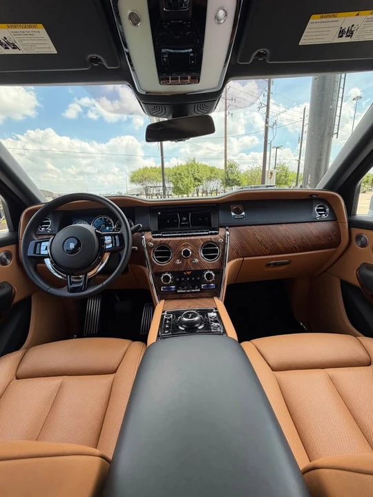 2022 Rolls-Royce - Image 5 of 6