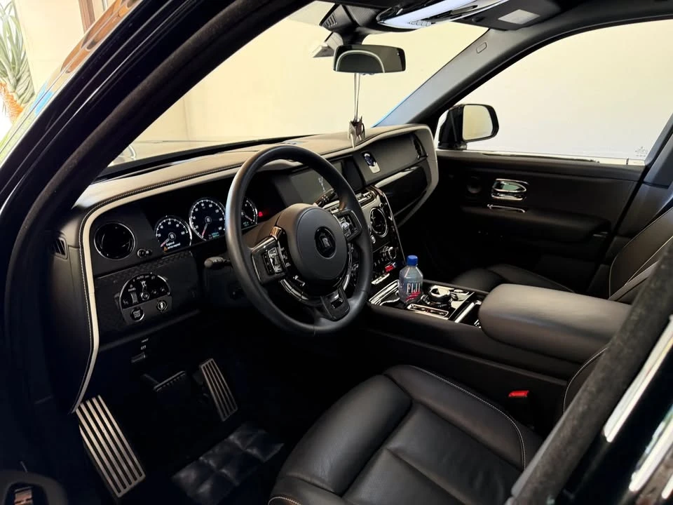 2022 Rolls-Royce Cullinan - Image 2 of 3