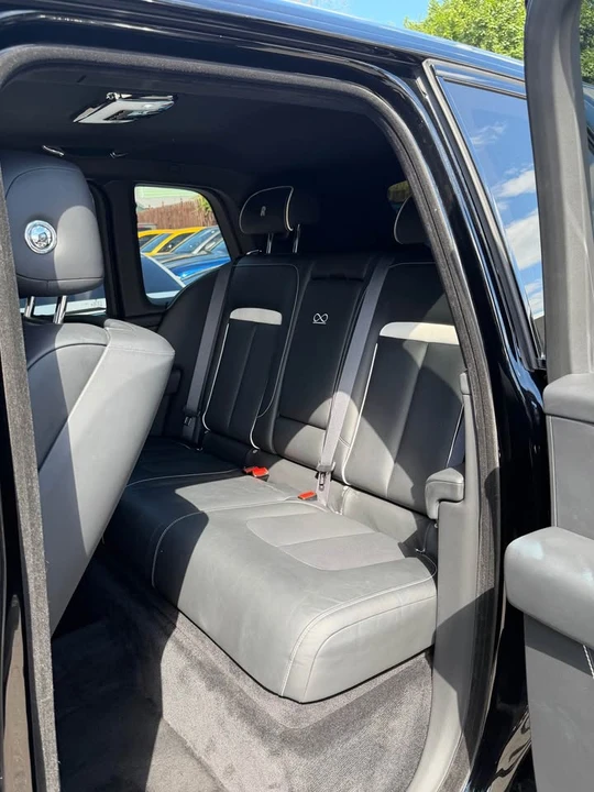 2022 Rolls-Royce Cullinan - Image 10 of 16