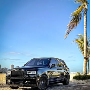 2022 Rolls-Royce Cullinan Sport Utility 4D