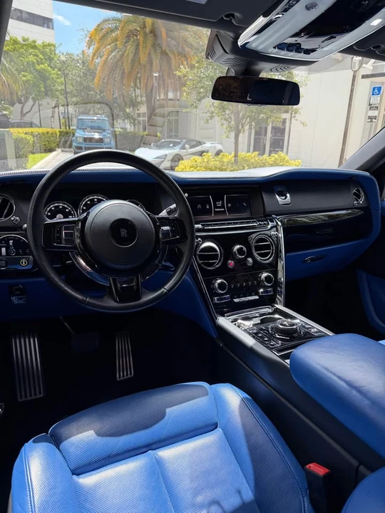 2022 Rolls-Royce Cullinan - Image 6 of 10