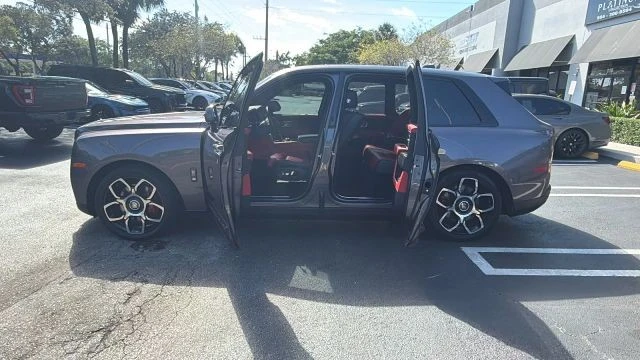 2022 Rolls-Royce Cullinan - Image 10 of 14